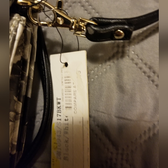 Ladies Crossbag New - Picture 5 of 8